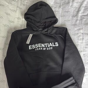 Essentials Fear of God set